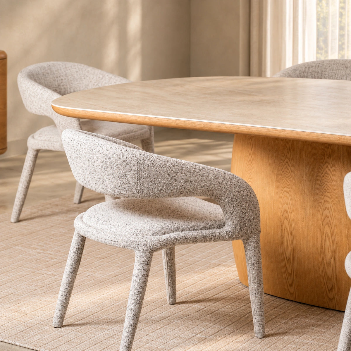 Izmir Dining Table