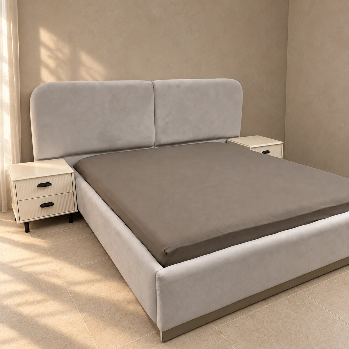 Urla Storage Bed