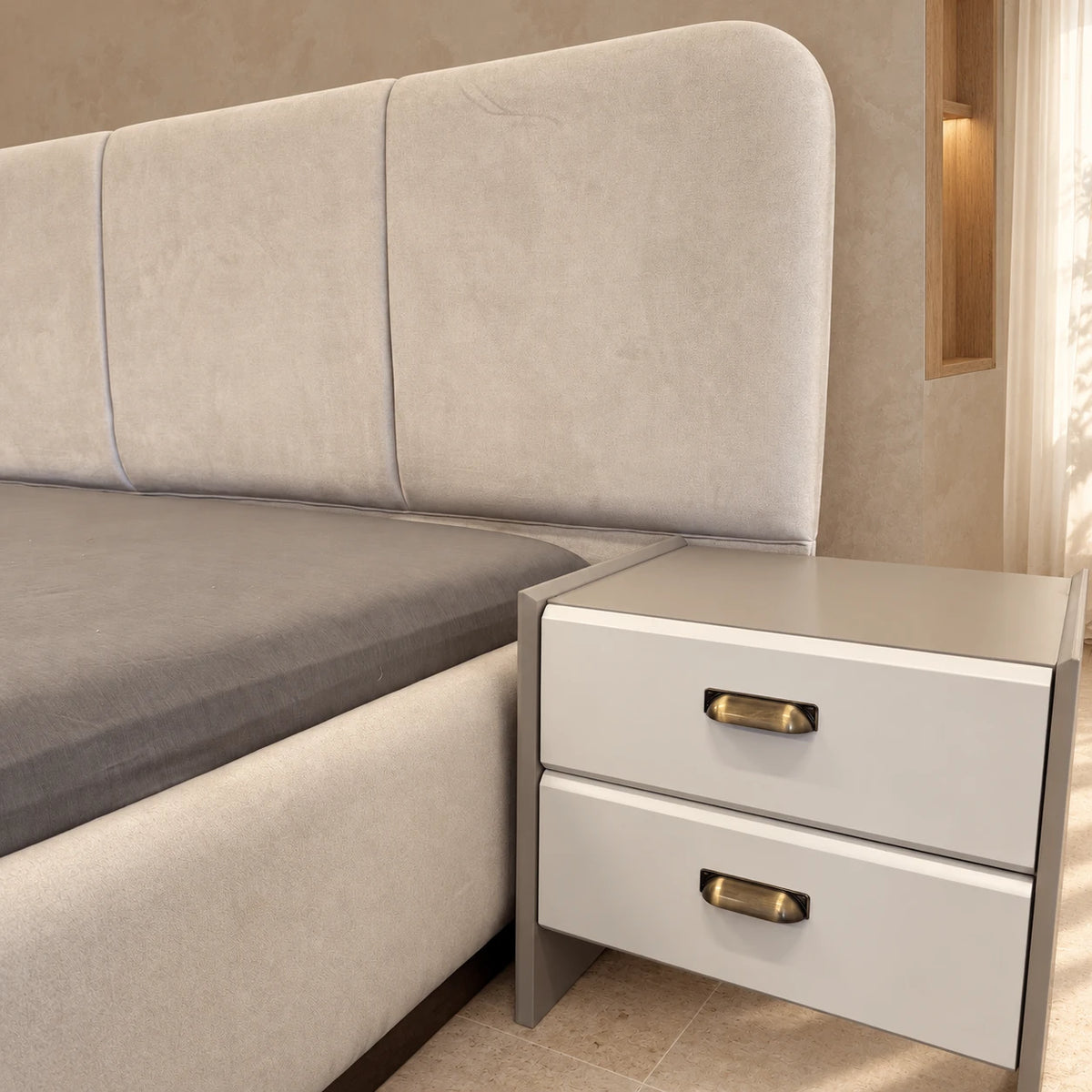 Didim Storage Bed